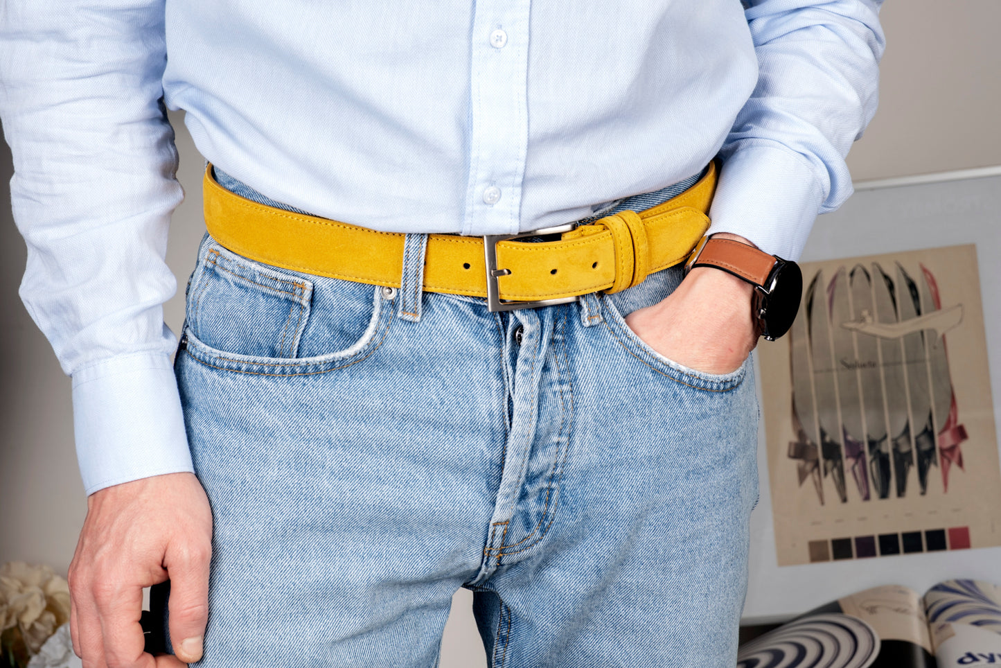 Cintura in scamosciato giallo