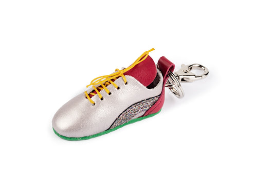 Portachiavi scarpina tennis argento, fucsia e glitter