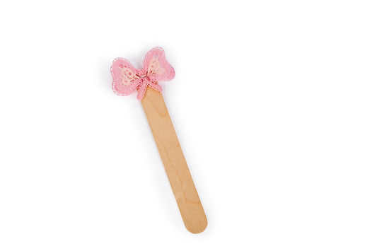 Segnalibro e bomboniera con farfallina rosa in merletto