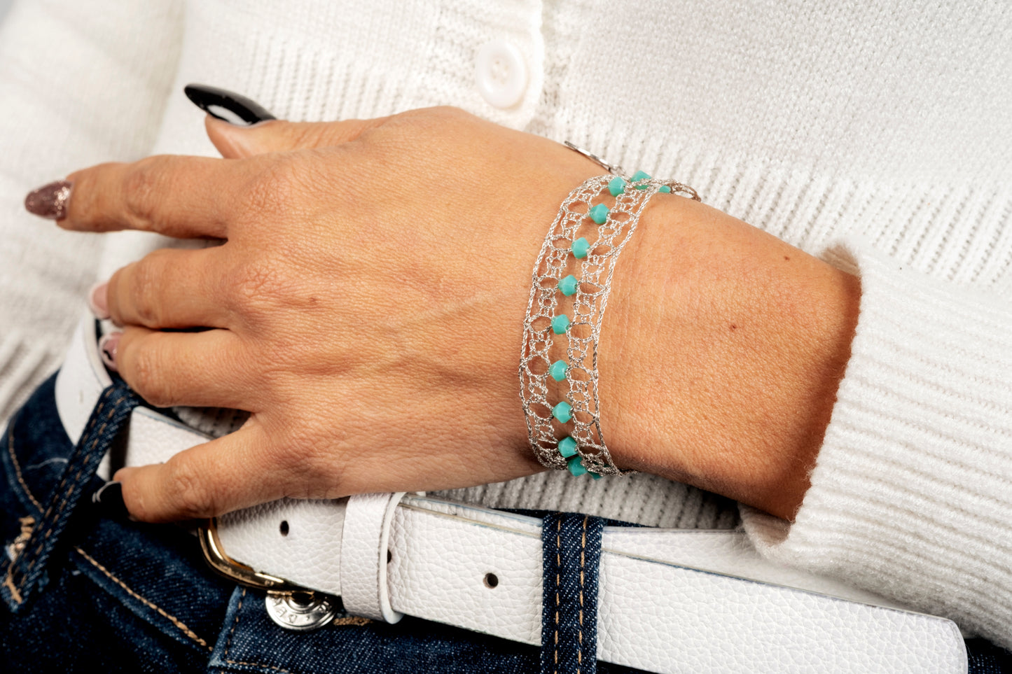 Bracciale a fascia in merletto con pietre dure