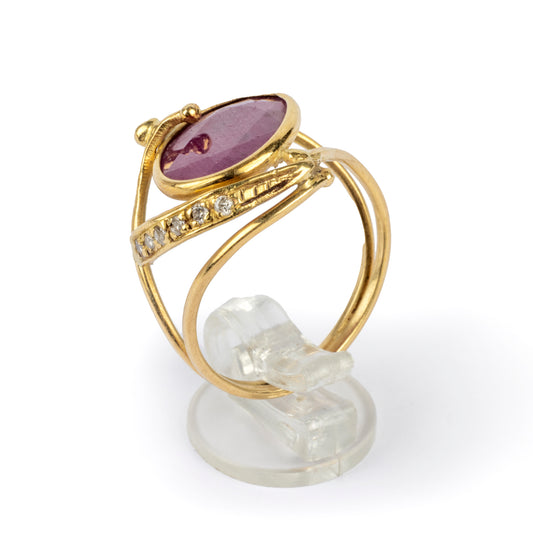 Anello oro 750 con rubino e diamante