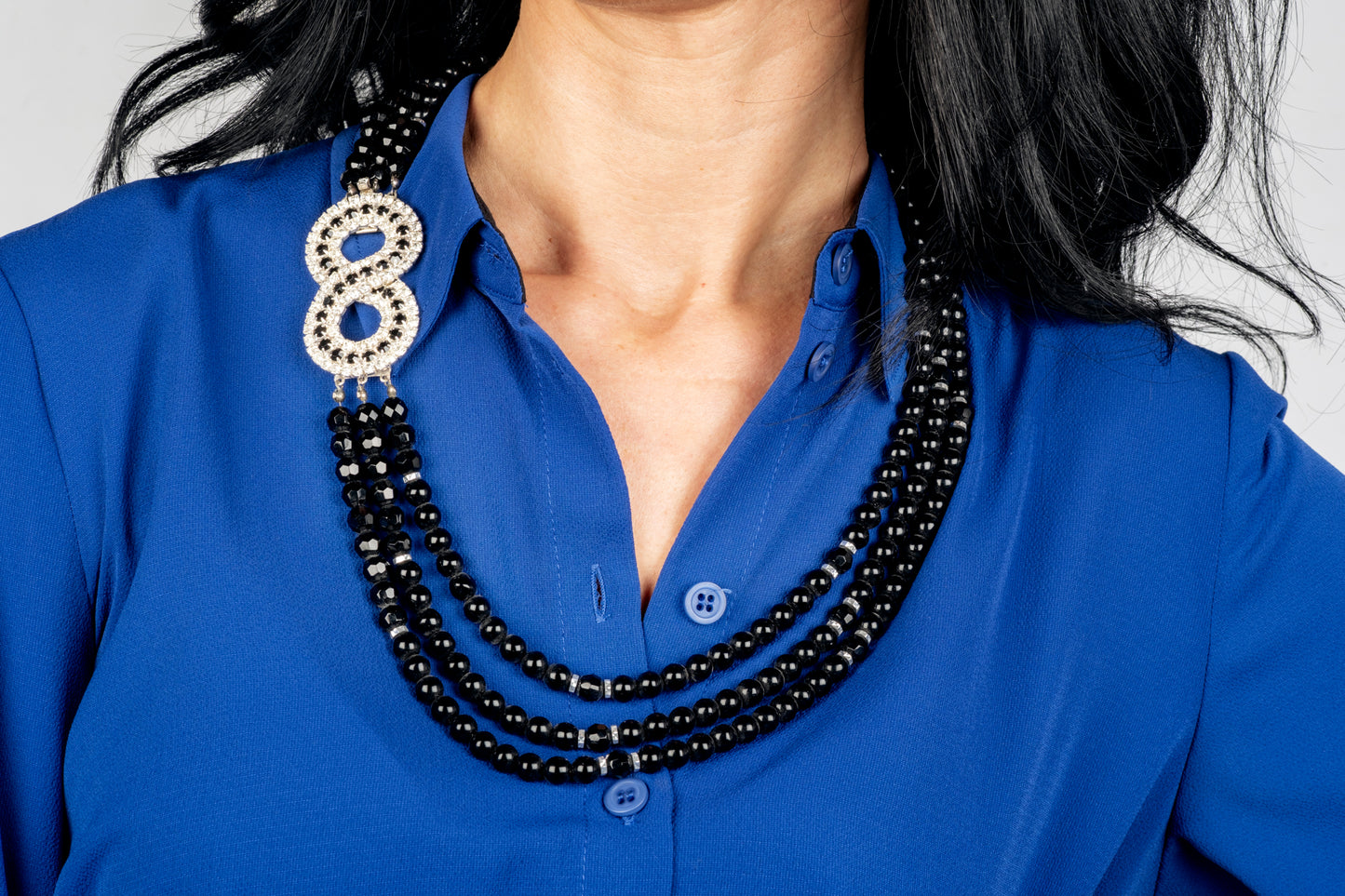 白黒クリスタルセンター3連ネックレス