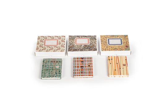 Quaderno con scatola In custodia