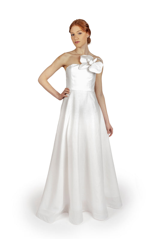 Abito da sposa in lino