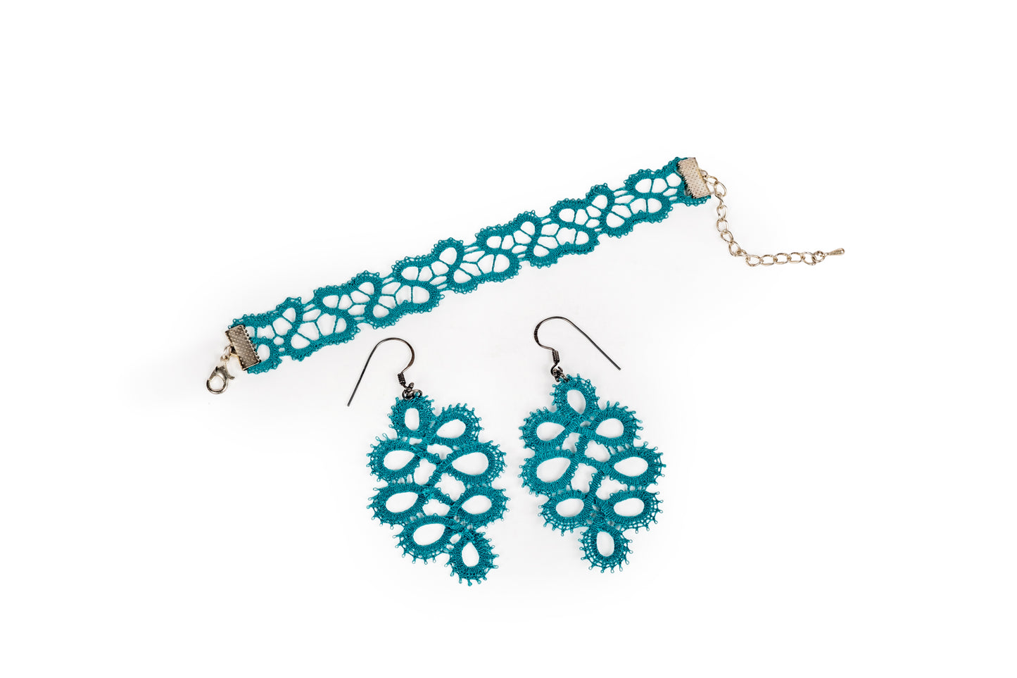 Orecchini in merletto color ottanio