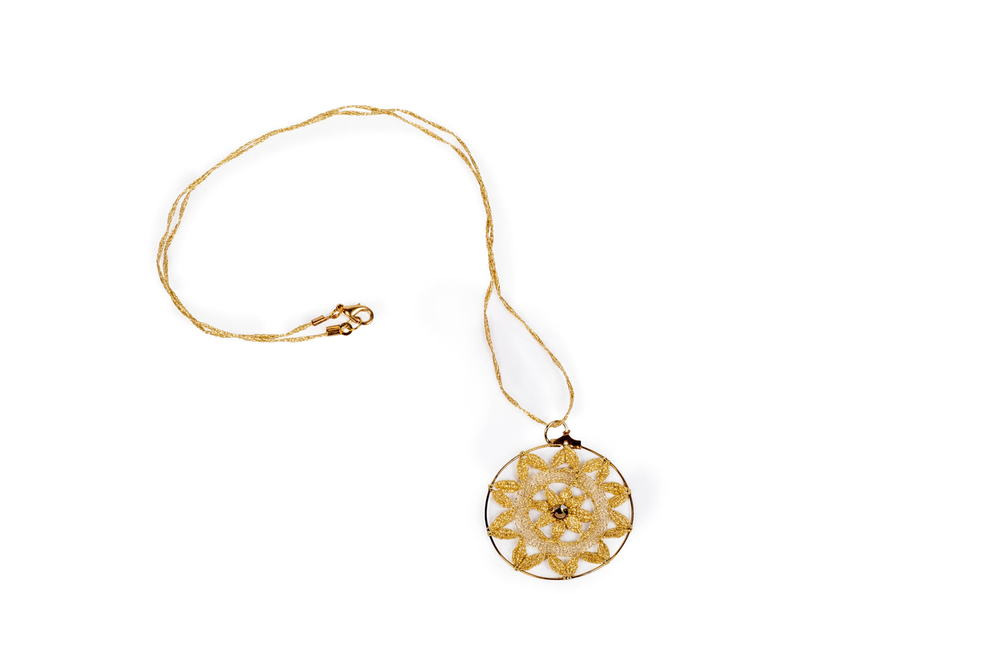 Ciondolo in merletto a tombolo oro metallizzato con punto luce