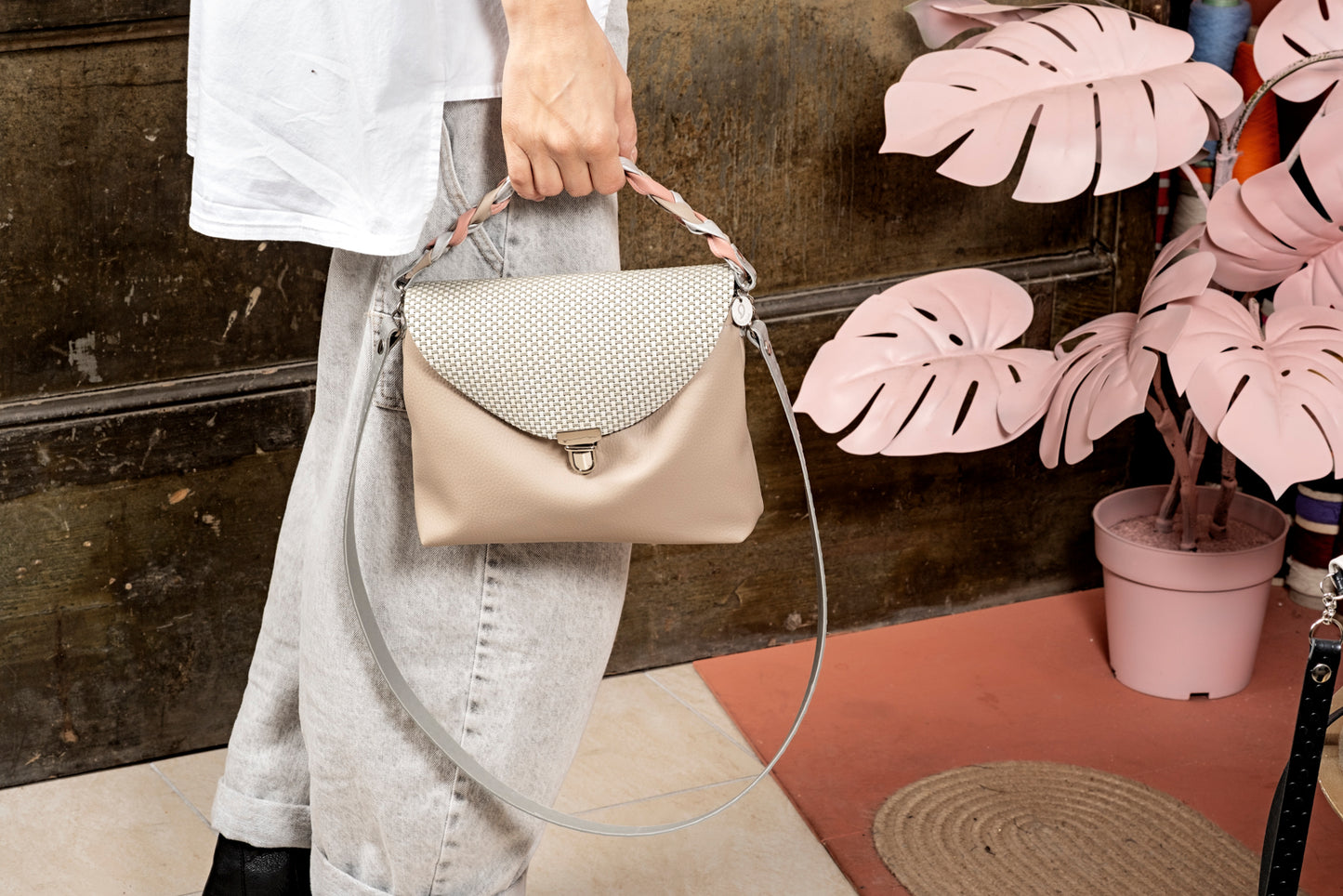 Baustellina rosa e grigio