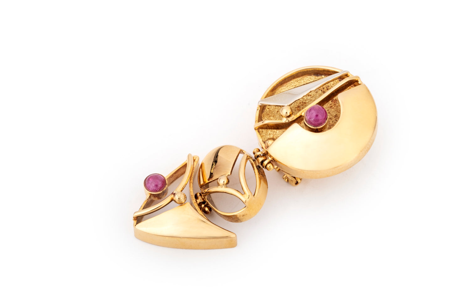 Yellow gold drop earrings with cabochon rubies